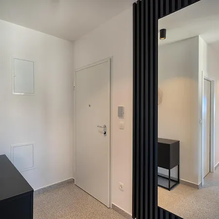 Angie's Rooftop Slatine